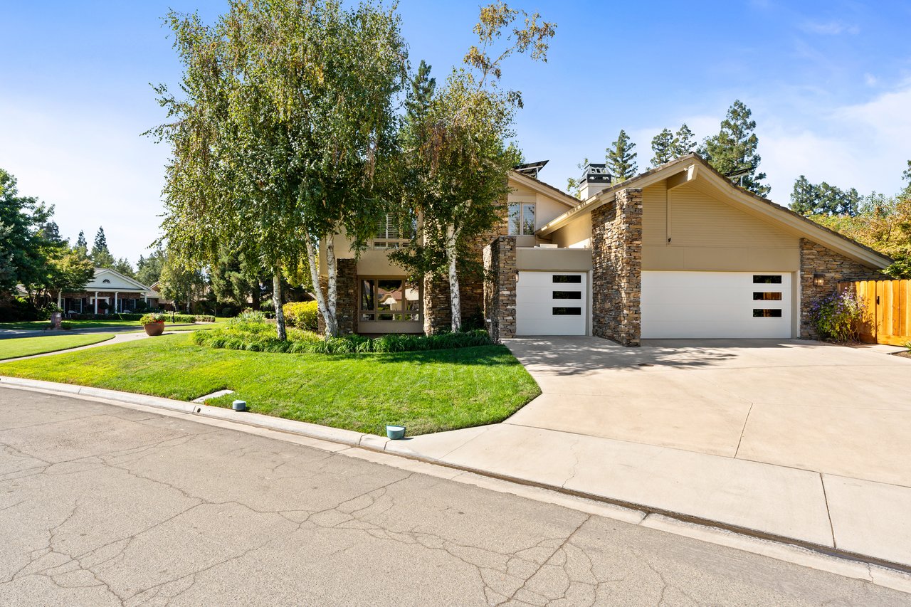 7285 N San Pedro Ave