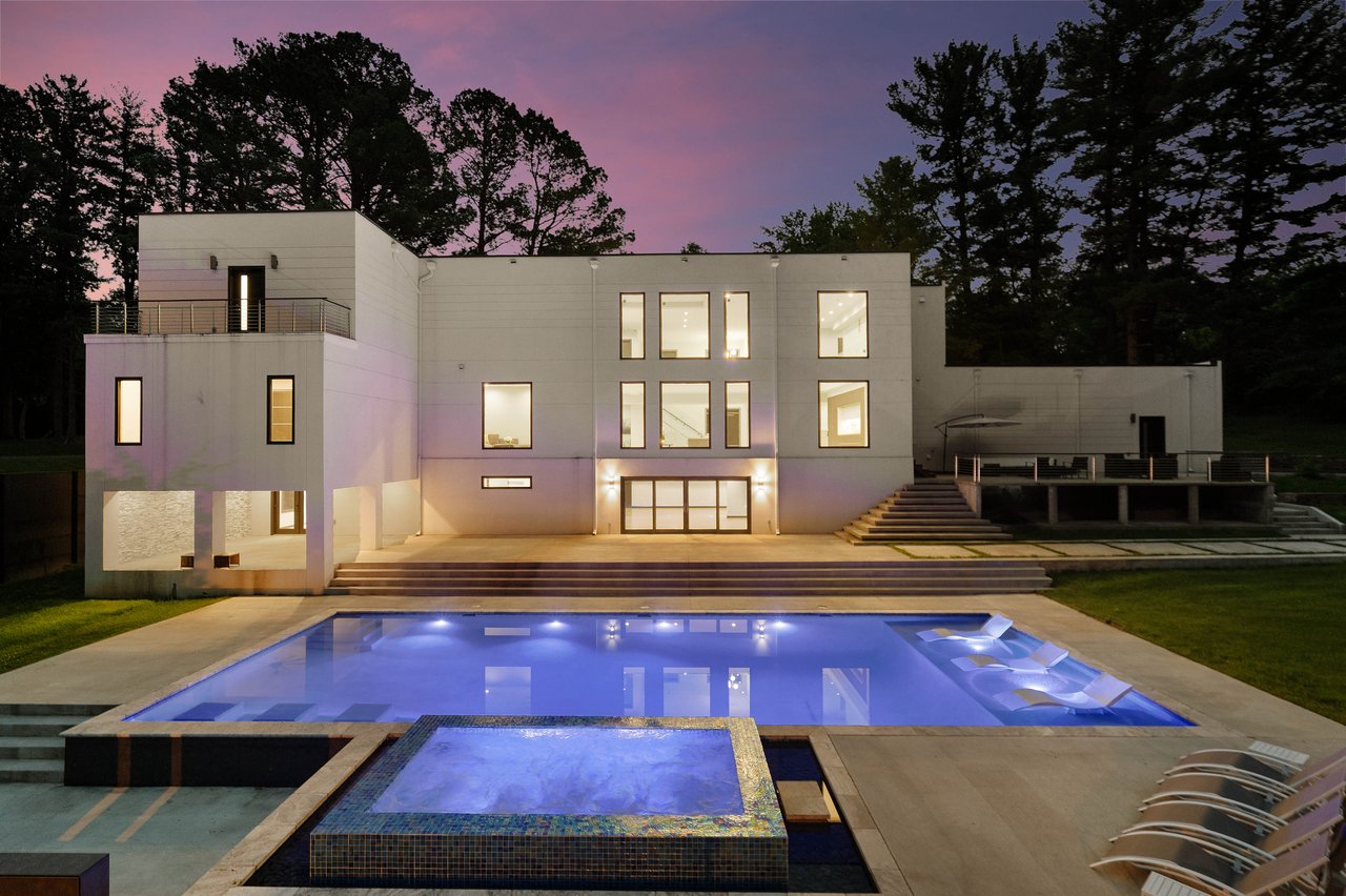 9100 Mill Pond Valley Dr