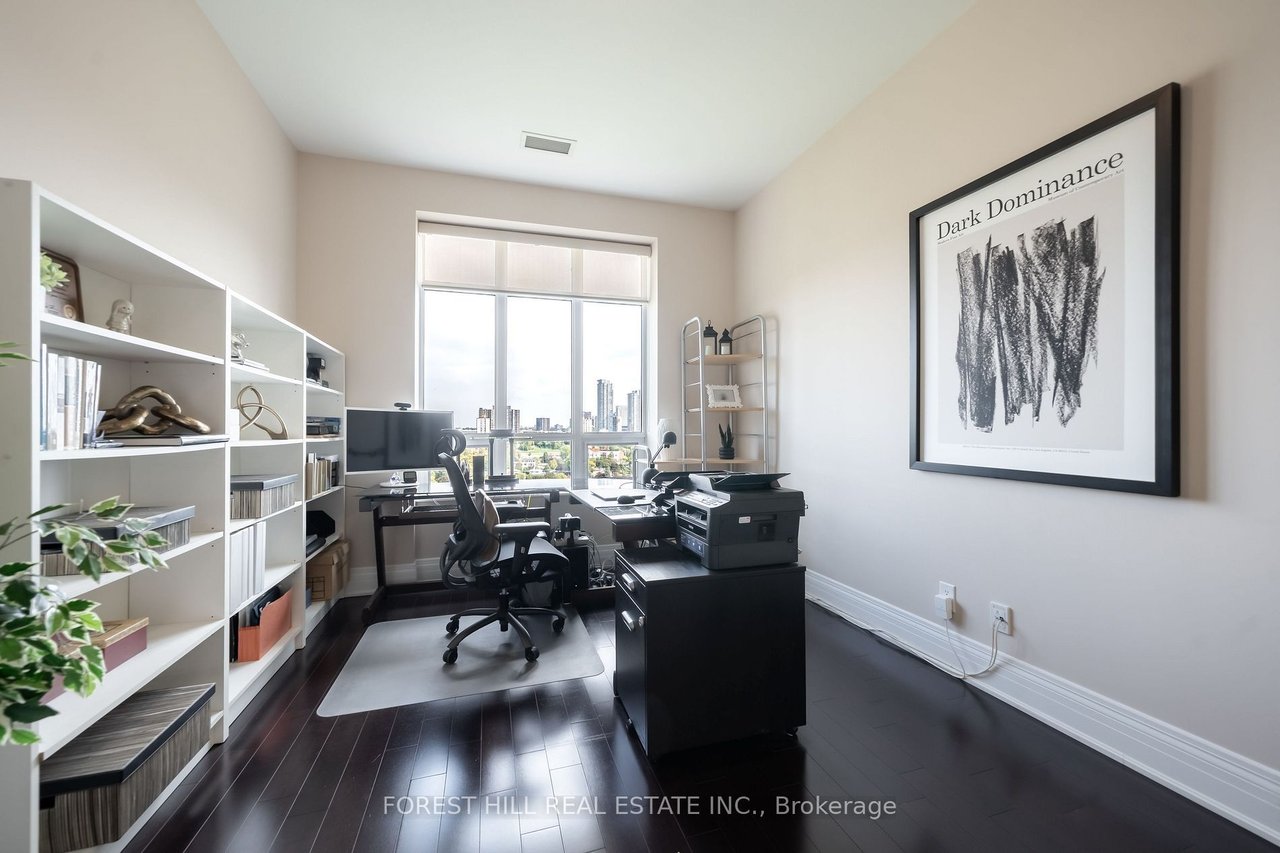 LIVING IN ARIA PENTHOUSES