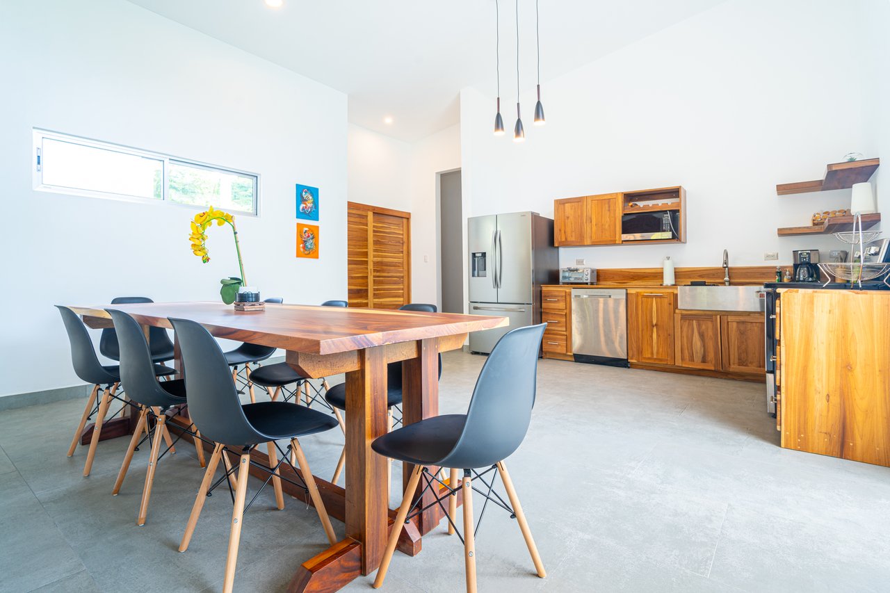 Brand New Home! Nature Lovers Escape by Uvita's Bamboo Forest and Swimming Holes