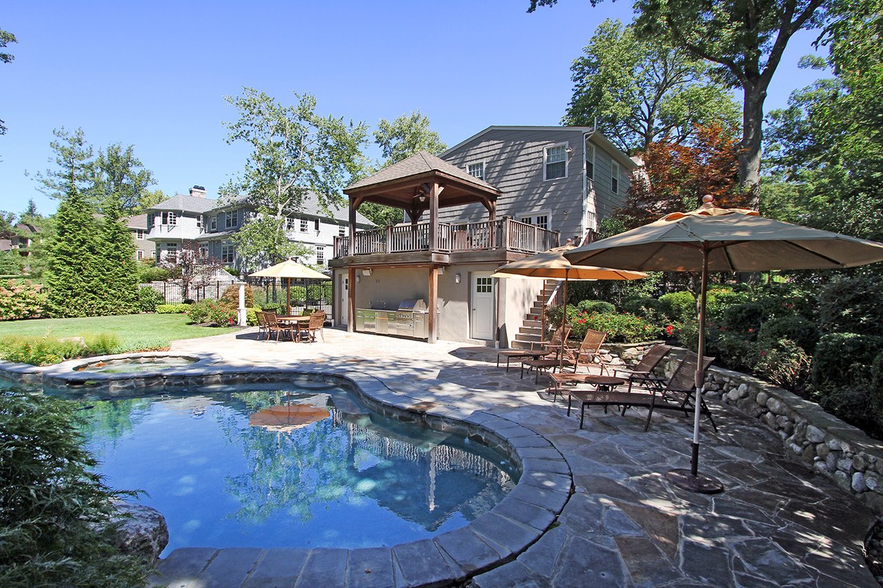 Sold: Private Listing in Short Hills – $1,795,000