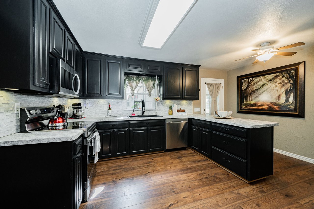 A Ben Wheeler Country Home & Land Dream!