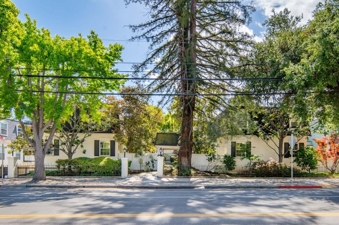 451 Oak Grove Avenue