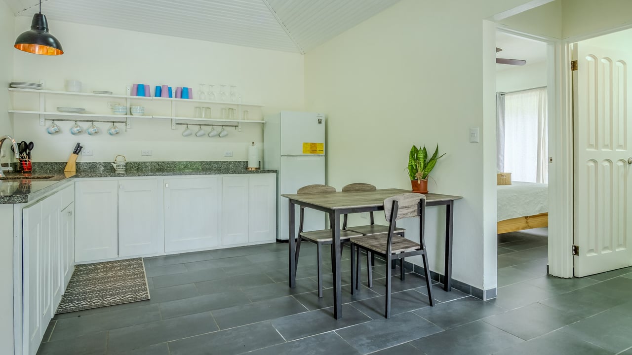 Tropical 3-Cabin Home with Pool and Gardens in the Heart of Uvita