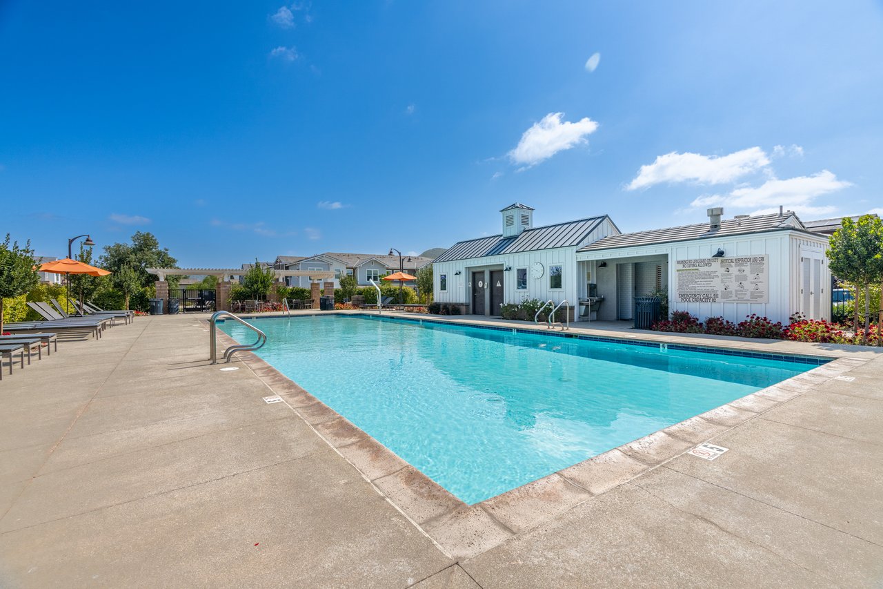 310 Farmhouse Drive 4