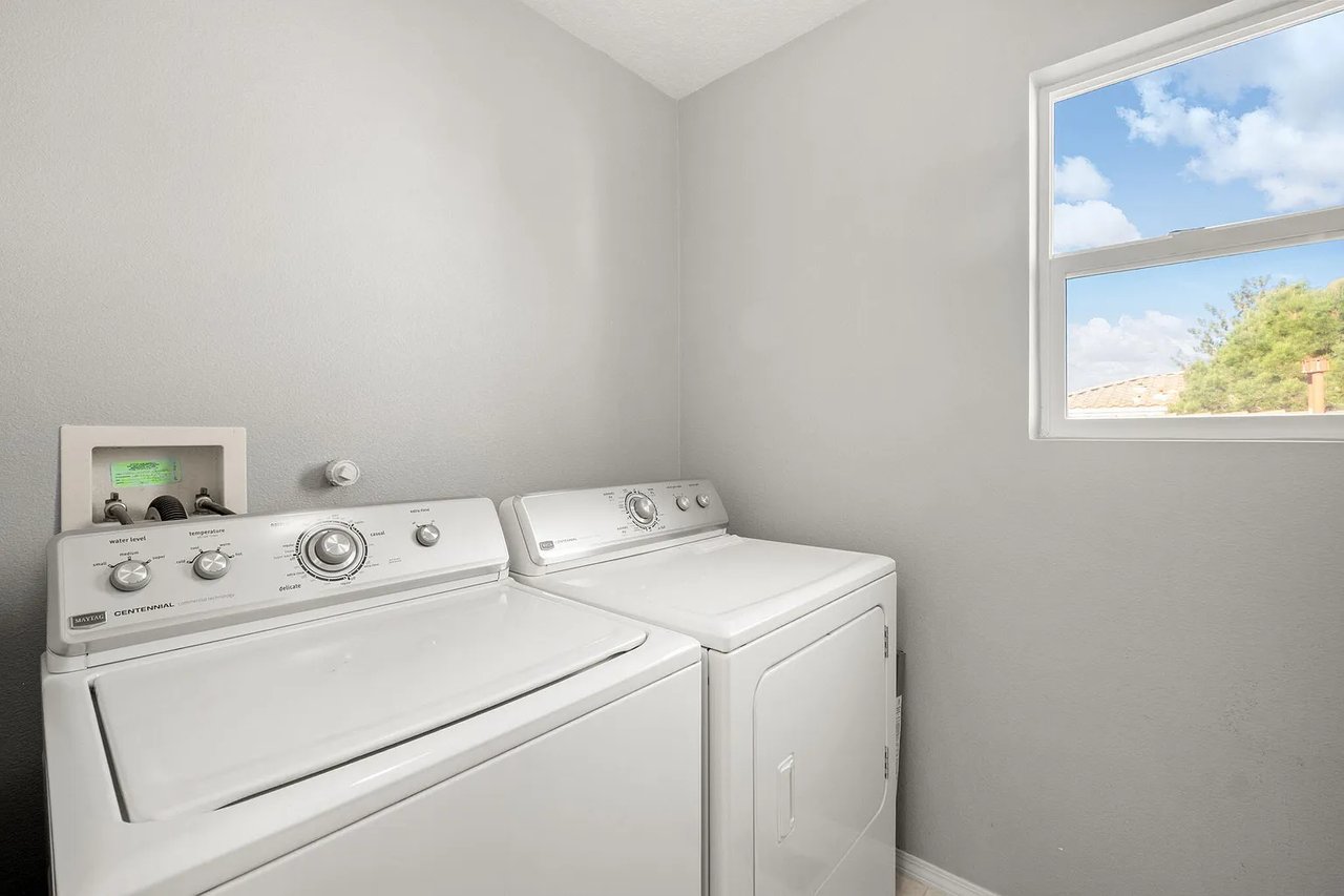 1405 Villa Candela, NE