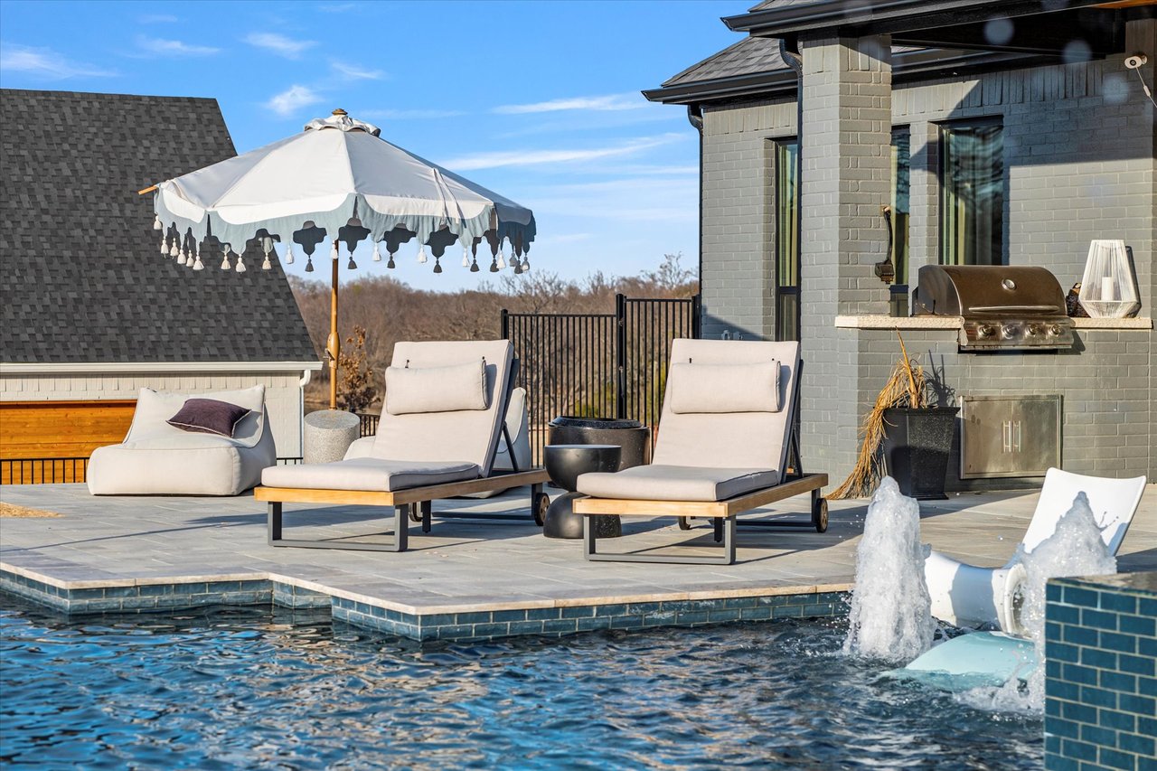Modern Luxury at 1414 Tucker