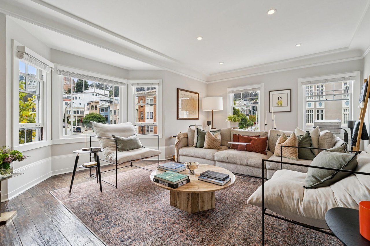 Completely Remodeled Luxury in Cow Hollow