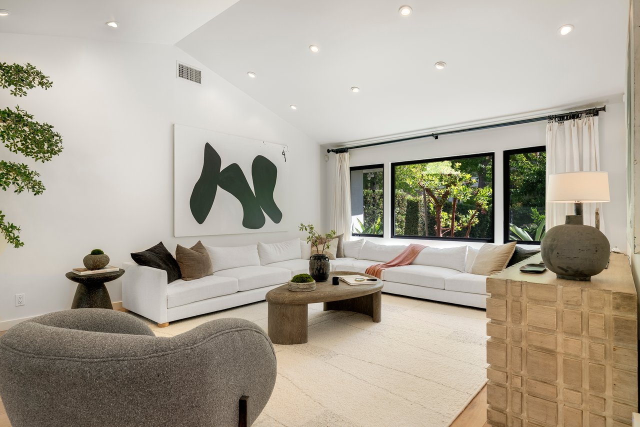 521 Loring Ave, Holmby Hills