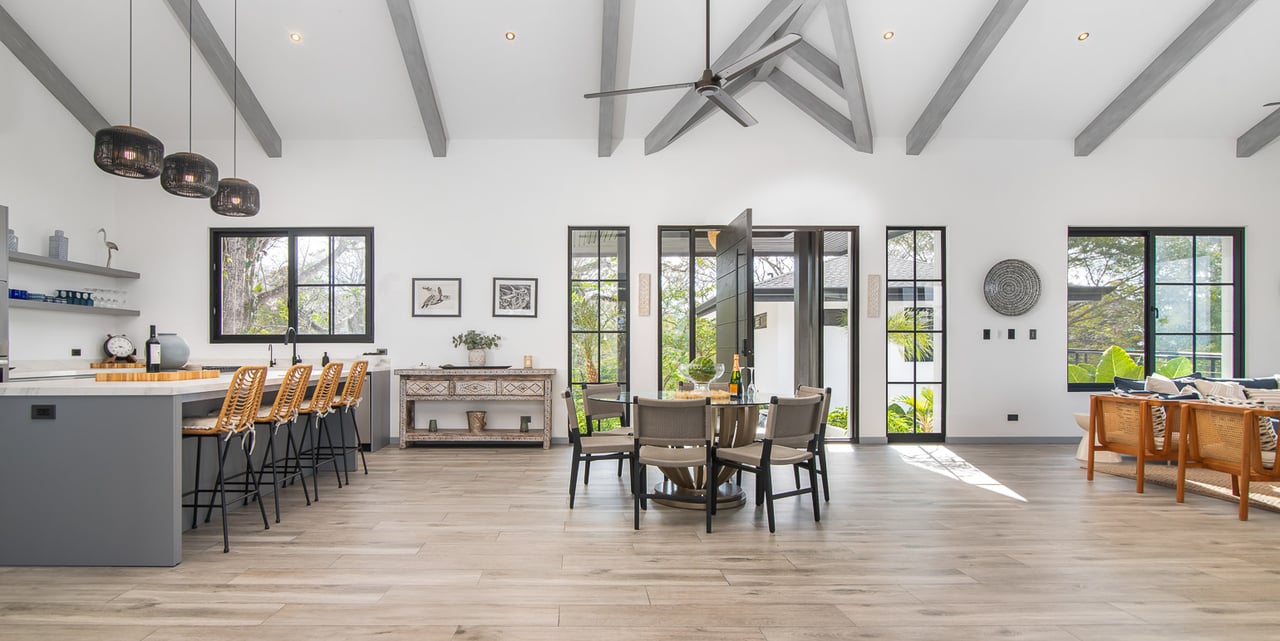 Villa Frangipani / Playa Hermosa, Santiago, Santa Teresa