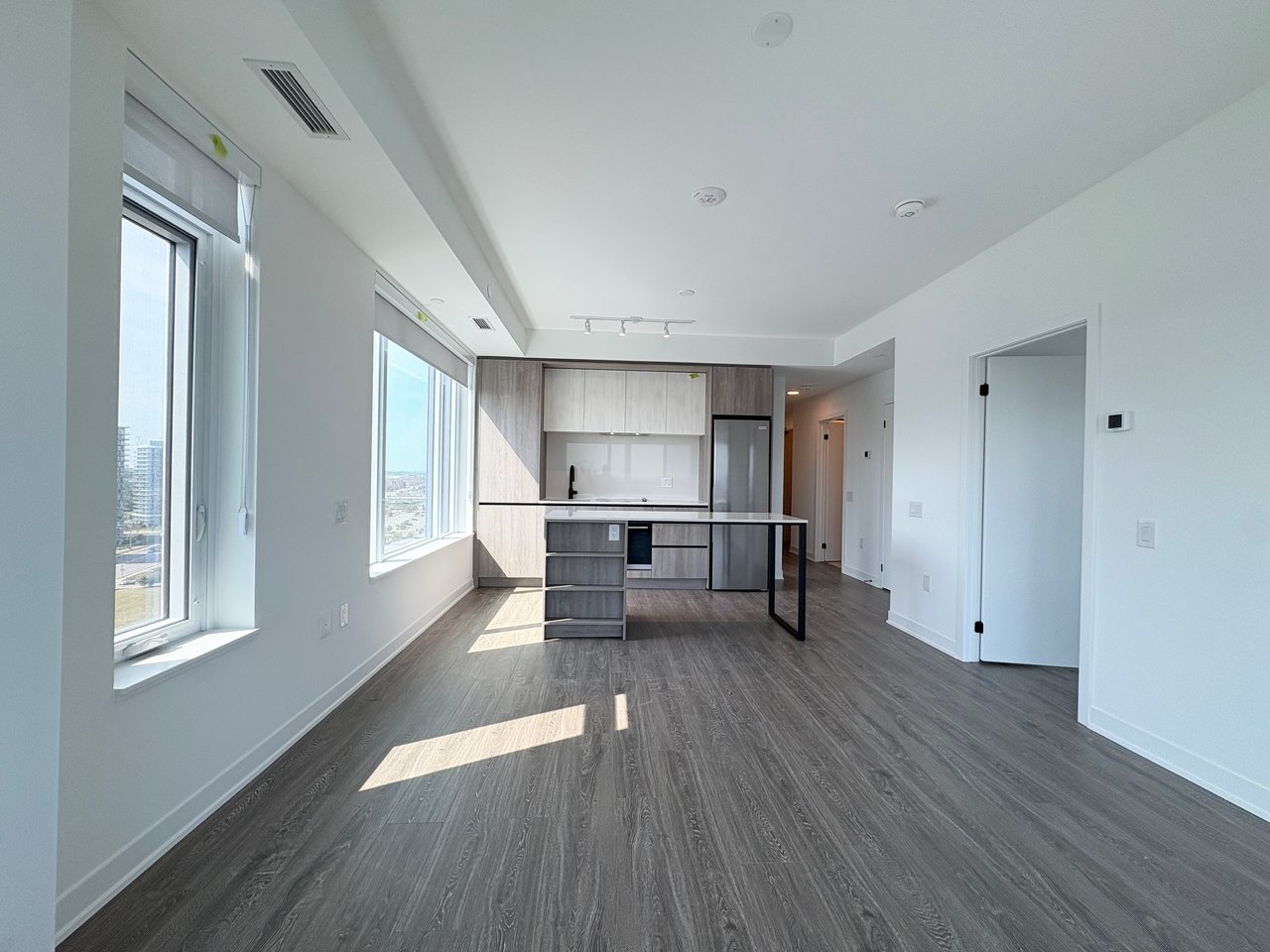 2495 Eglinton Avenue W Unit: 1703