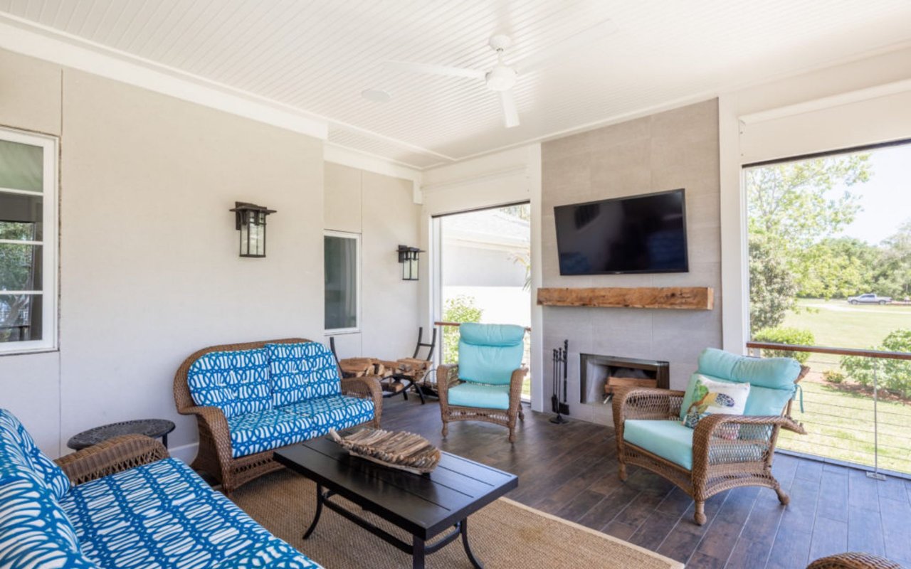 Expert Design Ideas For Your Outdoor Living Space