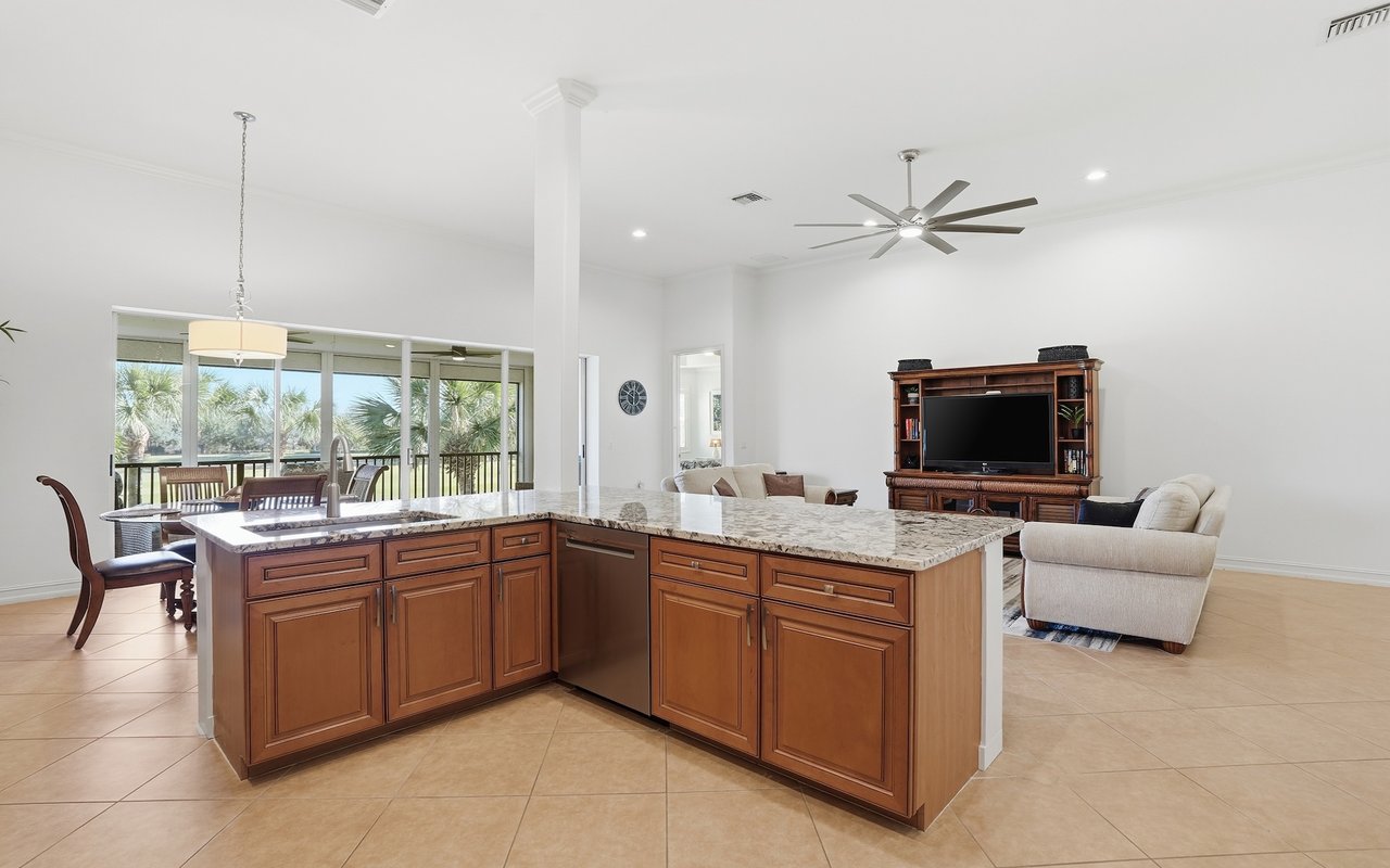 9340 Triana Ter # 284