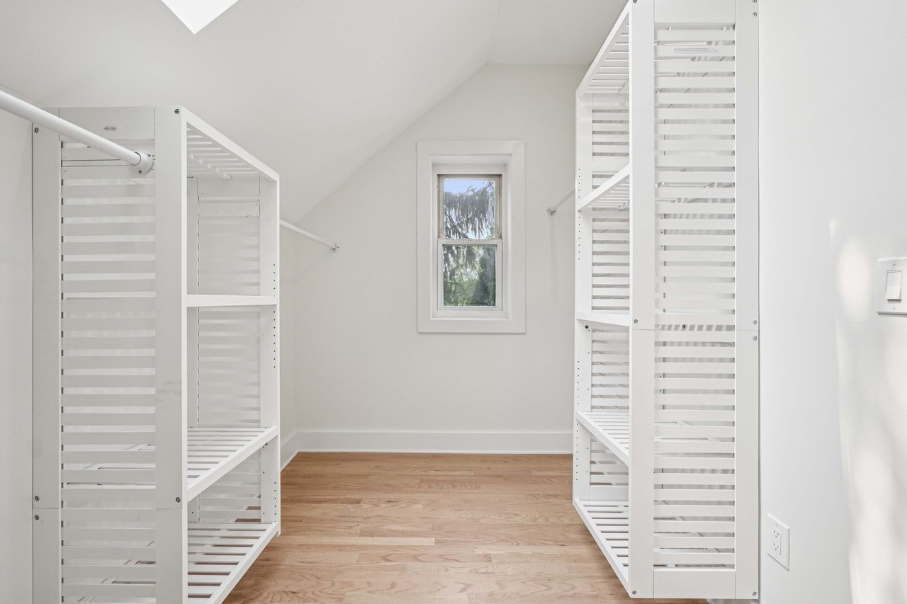 24 Tuers Place