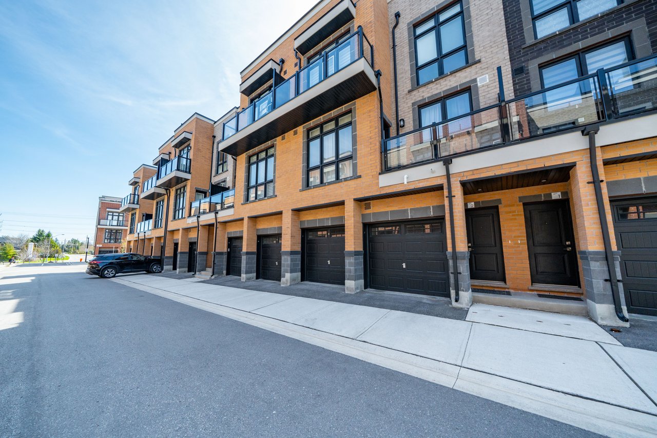6 Sayers Lane, 10