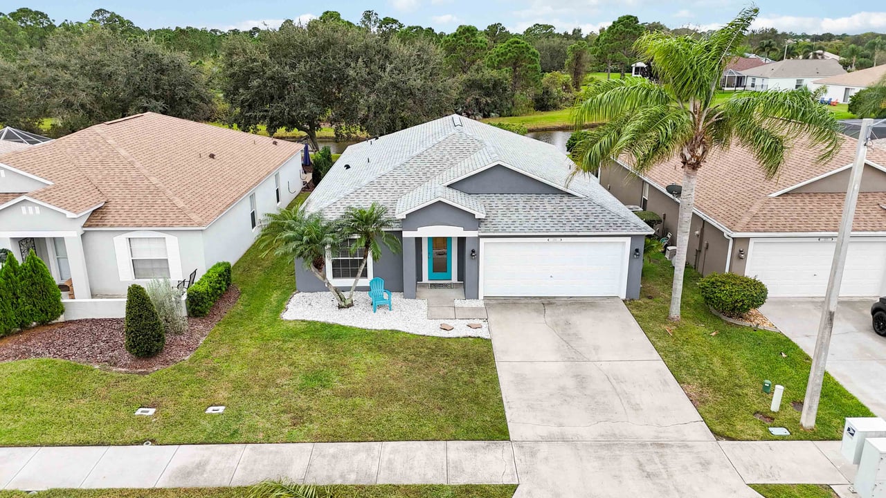 1261 Worcester Way
