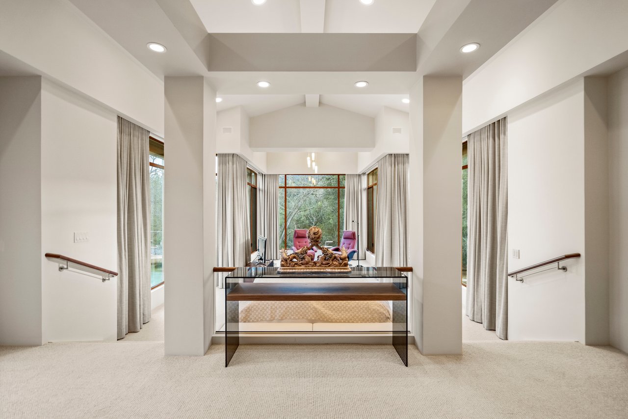 11481 Magdalena Rd