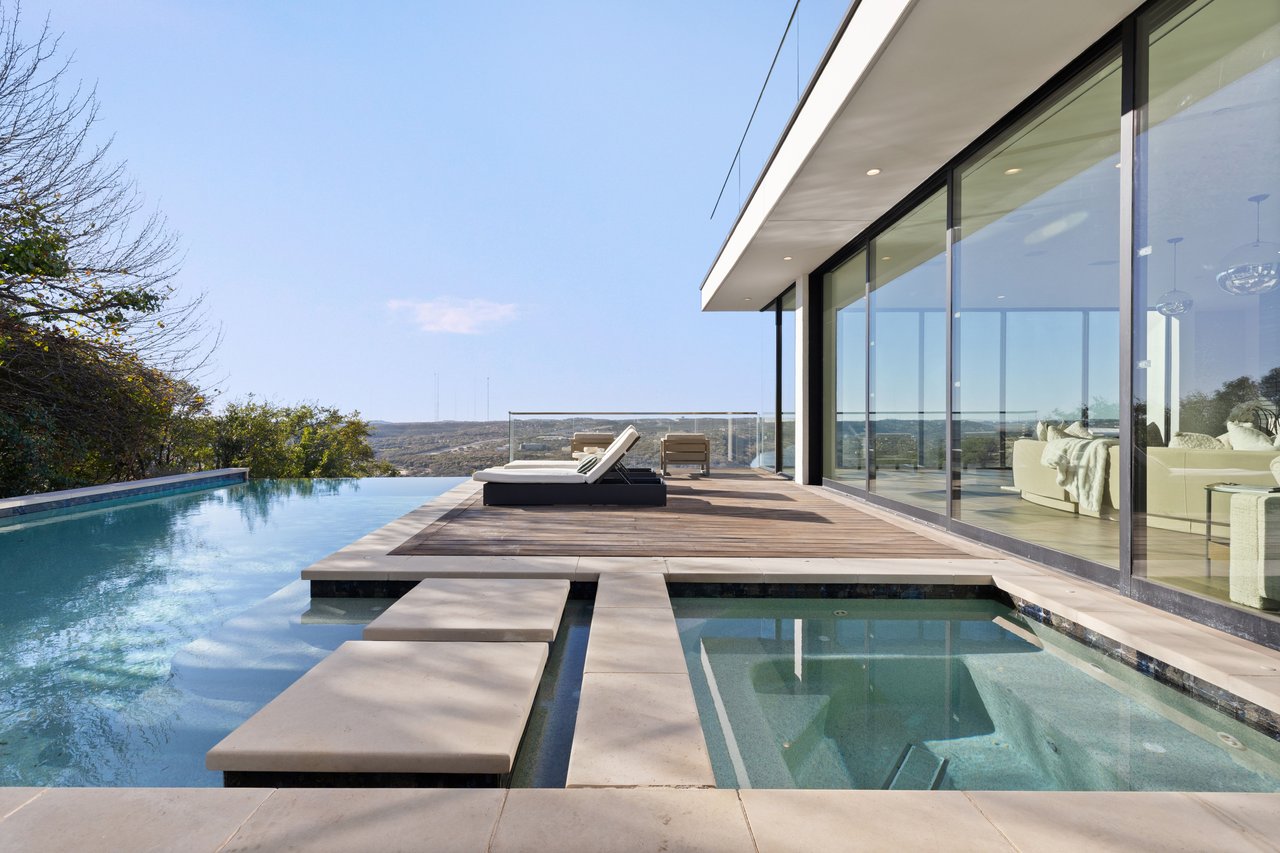 Christie's Masterpiece Living