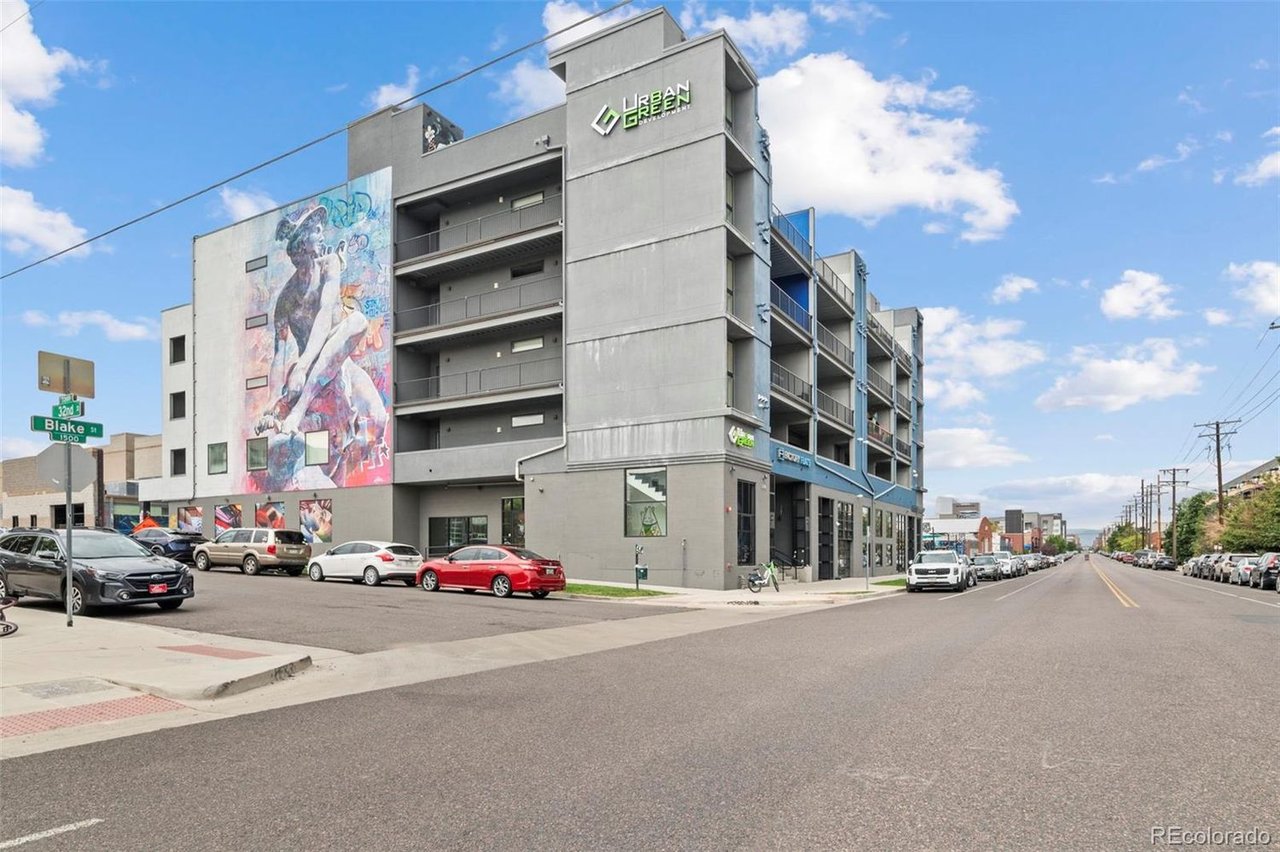 3198 Blake Street, Unit #305