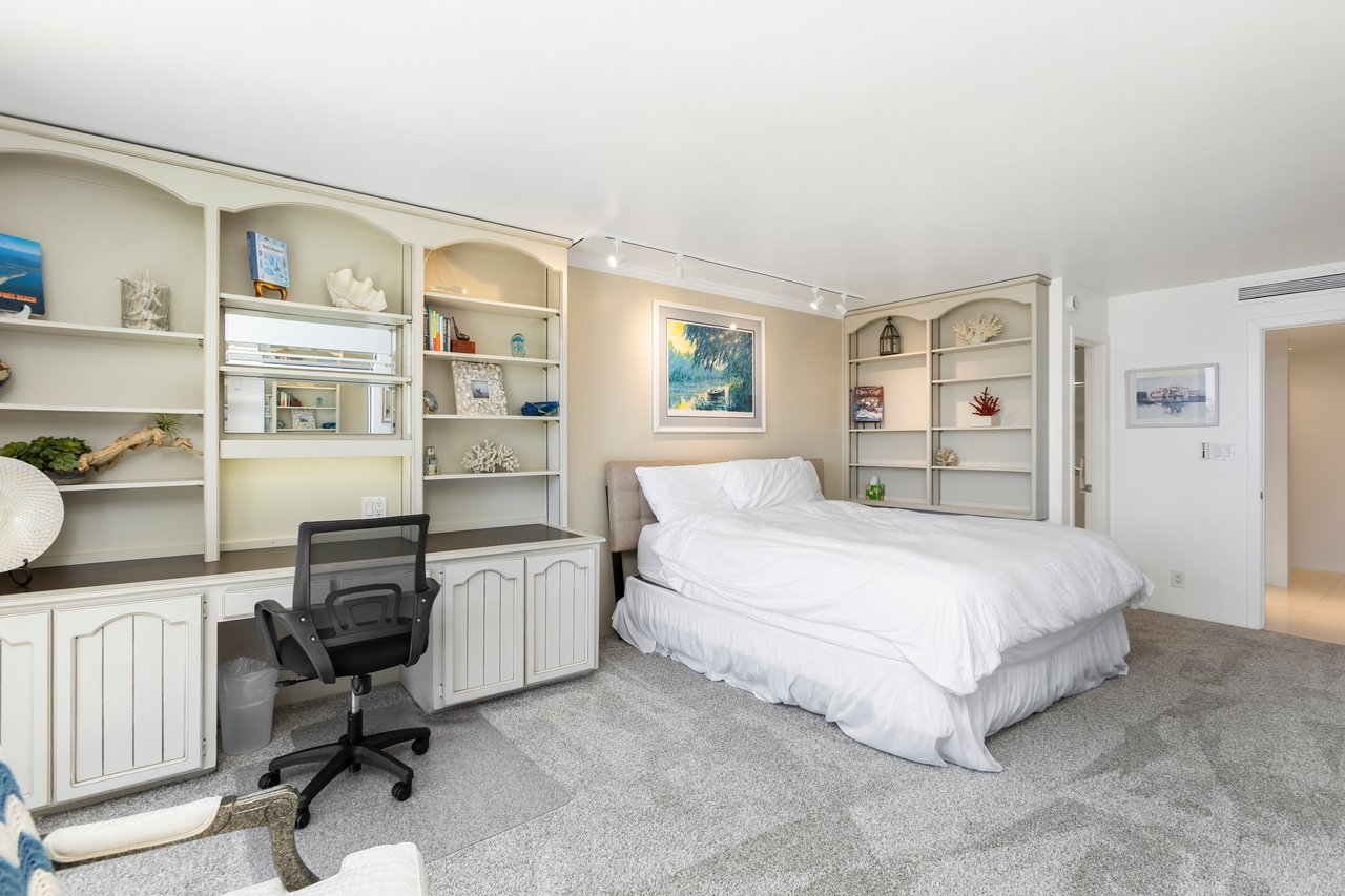 Luxury Executive Condominium
