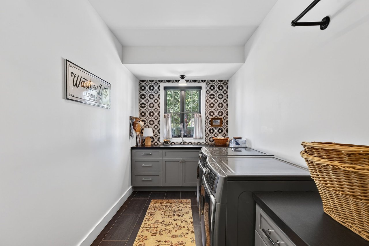 5217 E CALLE REDONDA