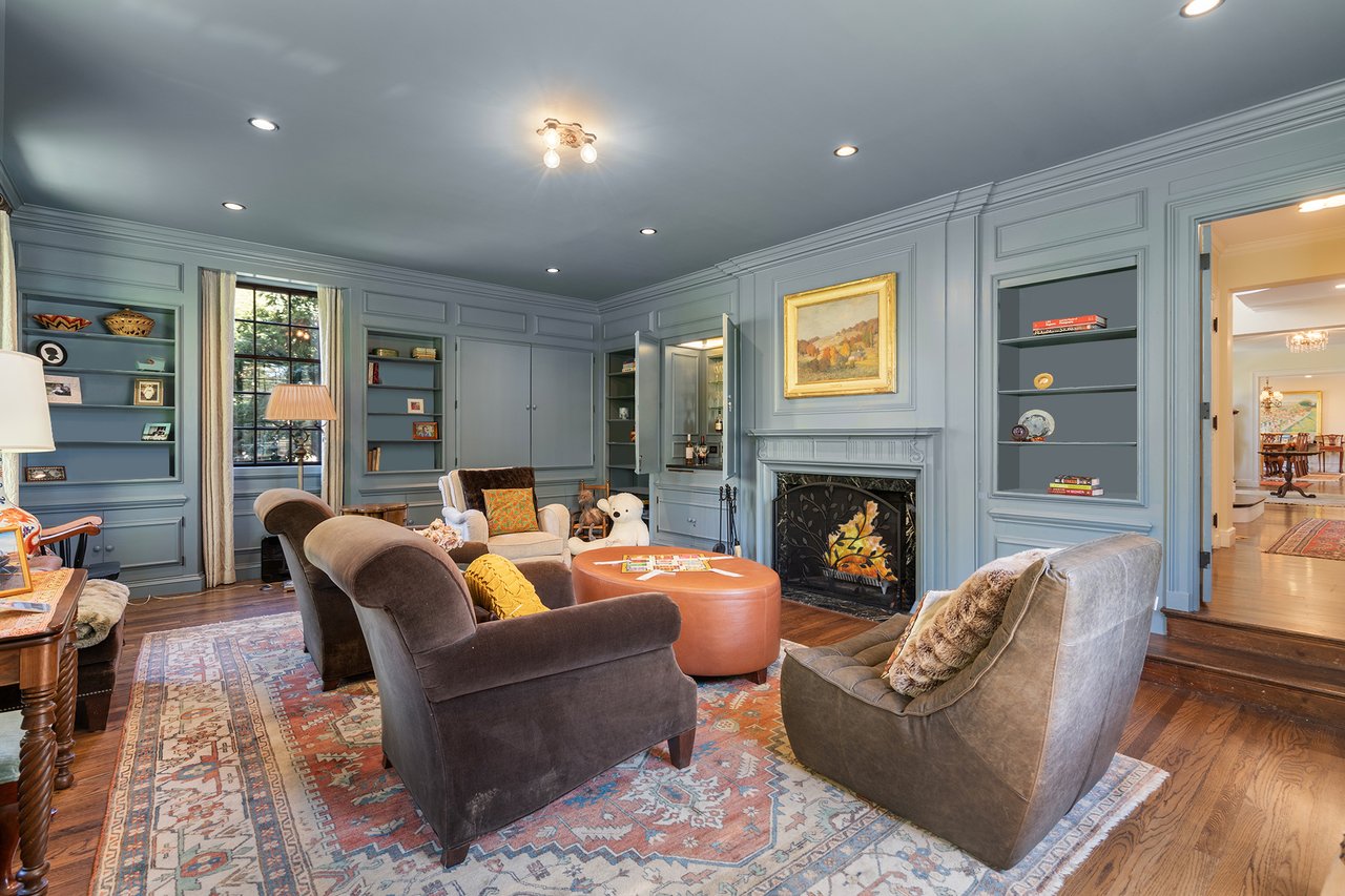 Renovated Georgian Colonial 