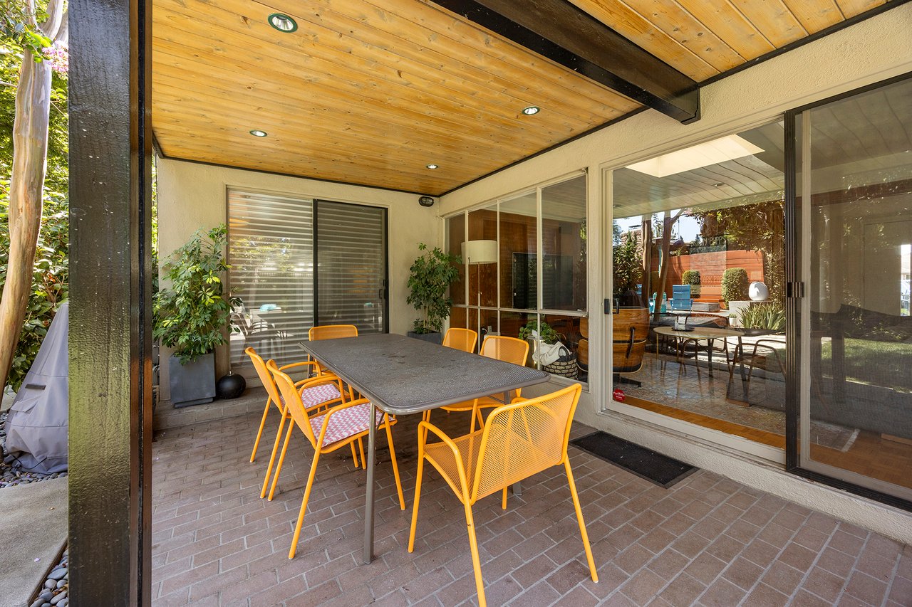 John Lyttle Midcentury Modern Home for Sale in Tustin