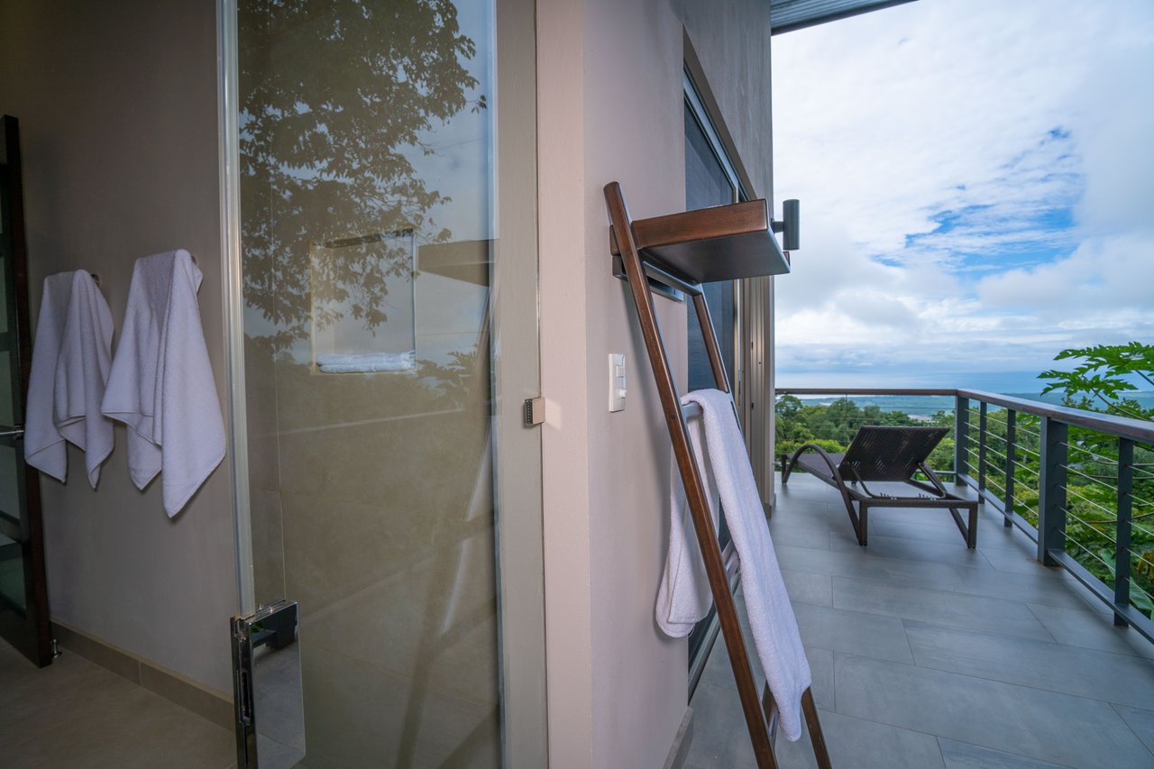 Hills of Portalon-Best in all Categories, Sunset Ocean view home