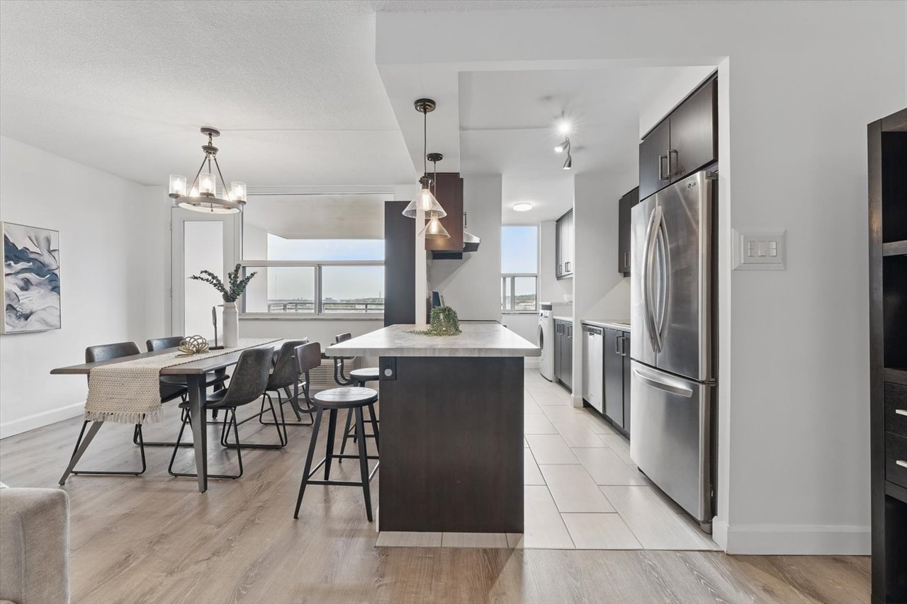 966 Inverhouse Dr 709