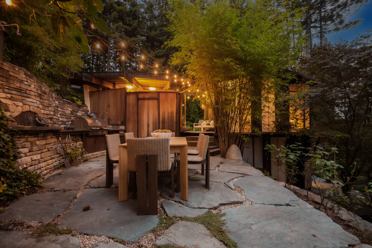 The Radius House
