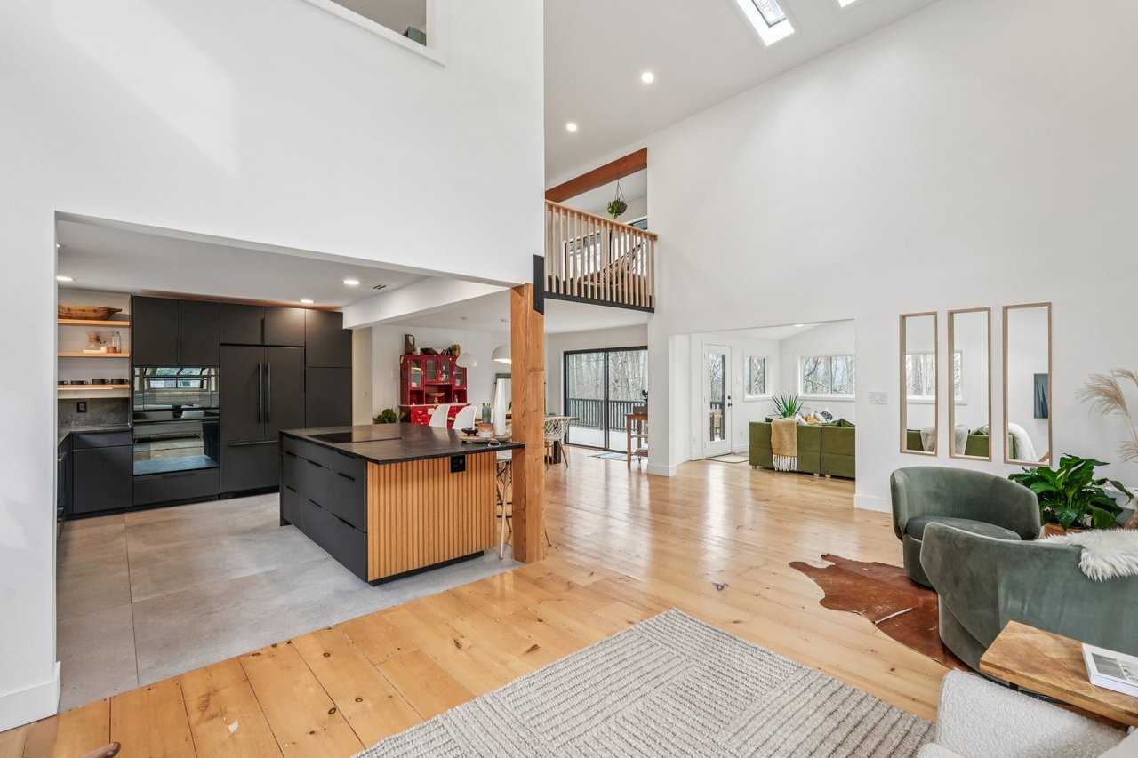 Cornwall Contemporary Wooded Retreat