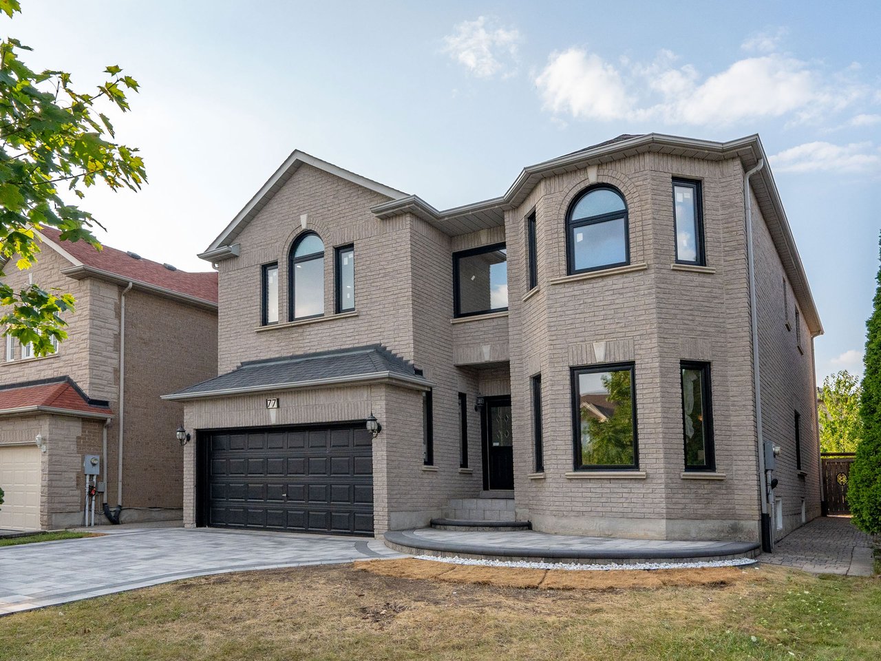 77 Kevi Crescent