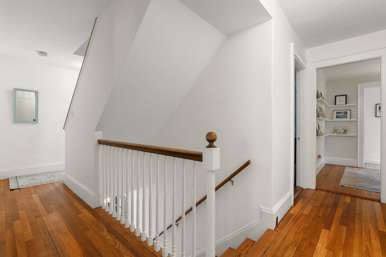 70 Horace Rd