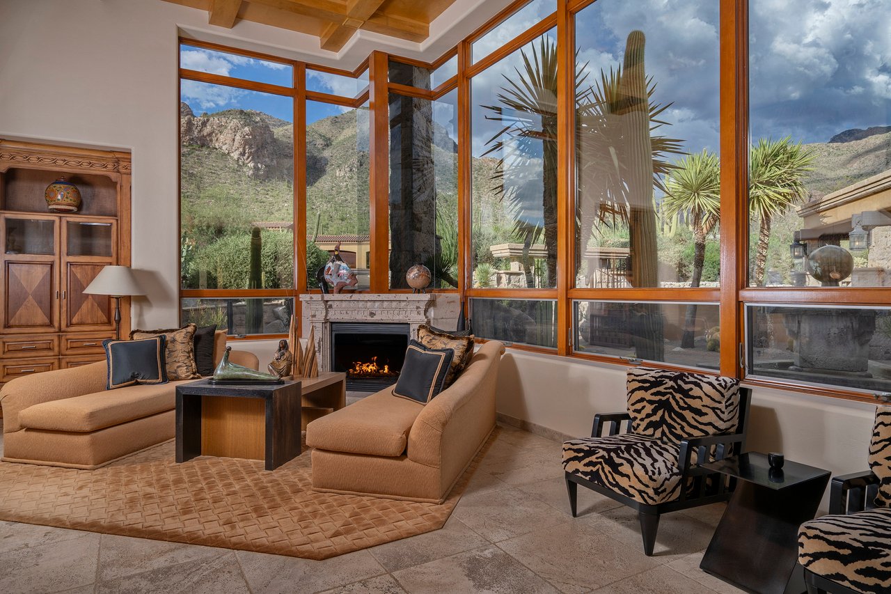 2143 E Desert Garden Drive