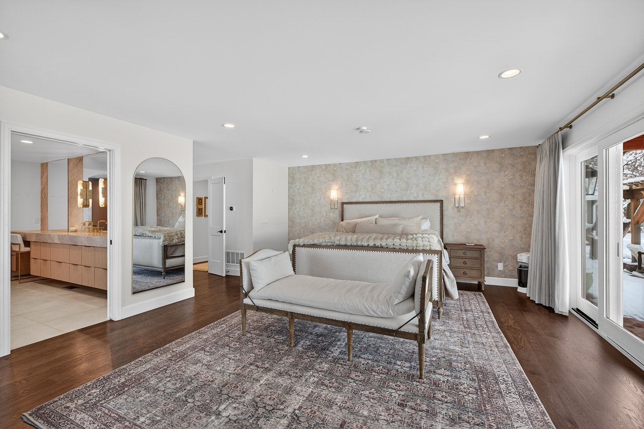 Stunning Home On The Rolling Hills Golf Course