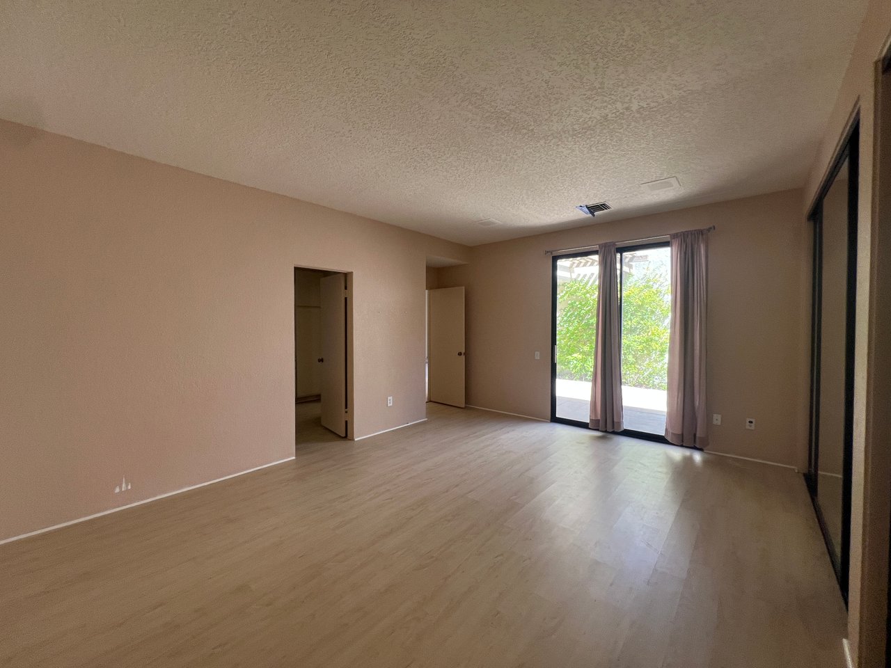 78136 Calle Norte