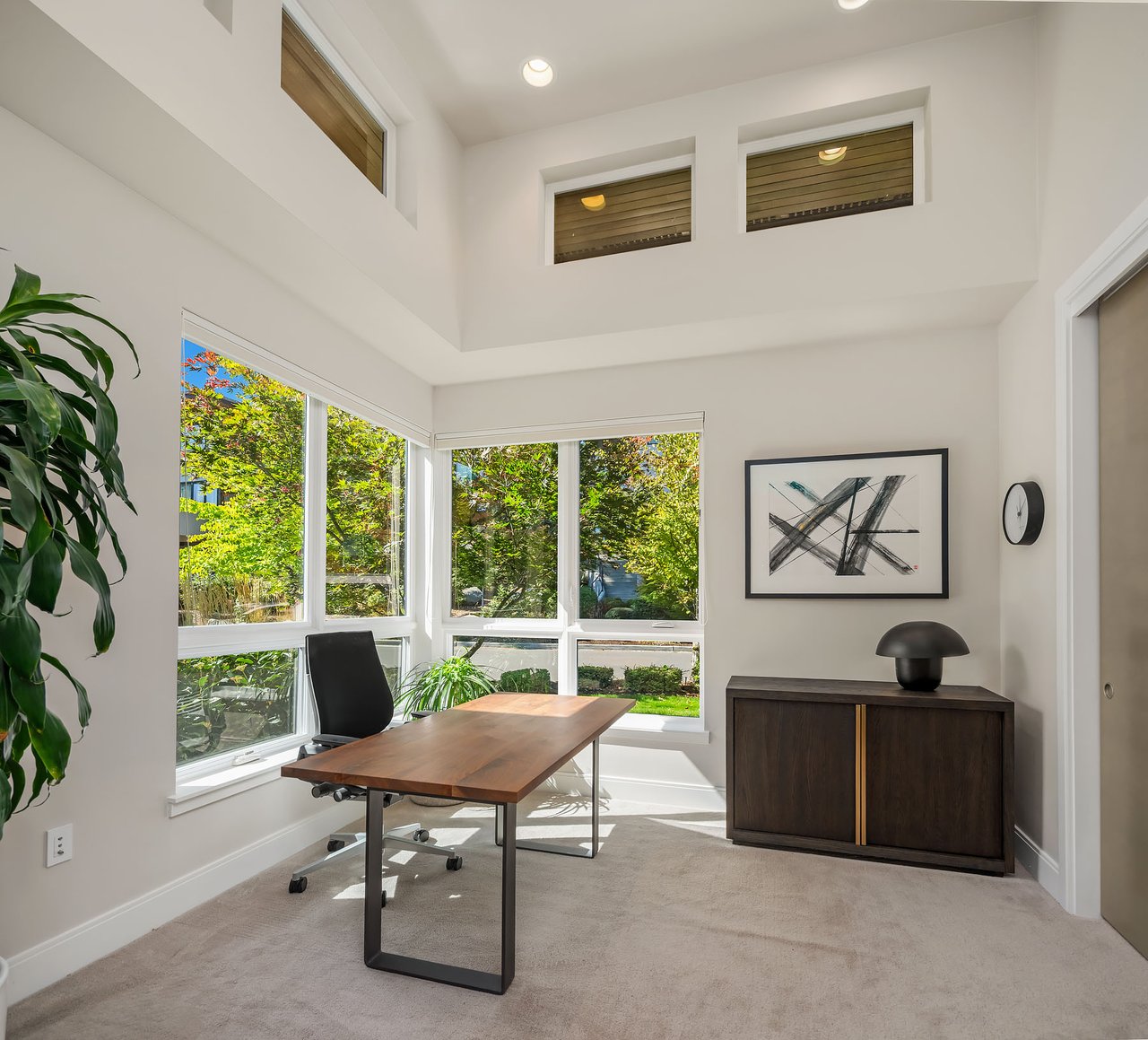 8270 SE 31st Street, Mercer Island