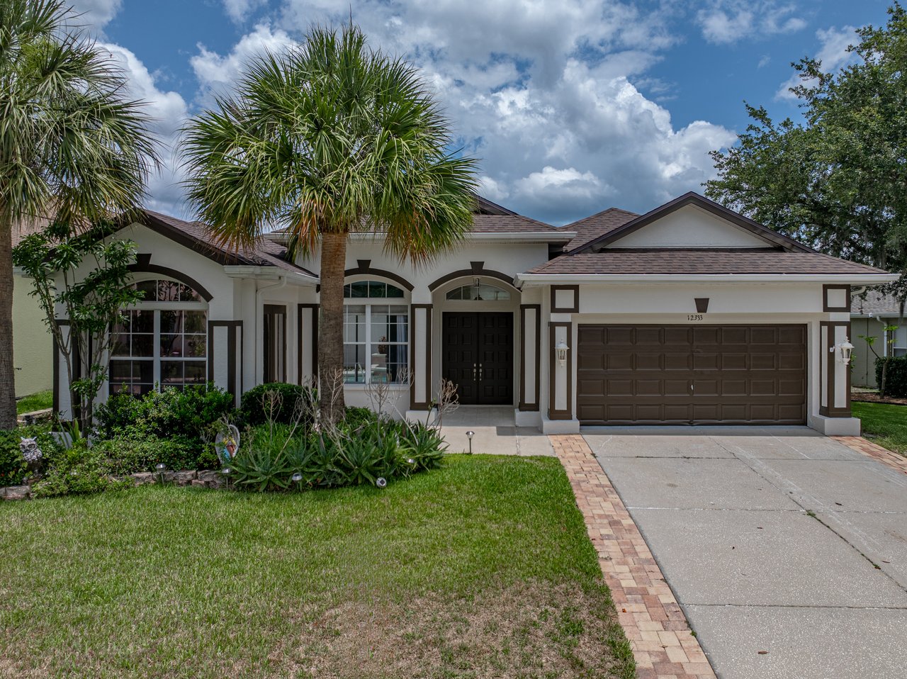 12333 WOODLANDS CIR