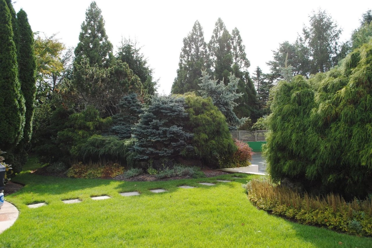 Southampton Village Summer Rental with Tennis / Pool