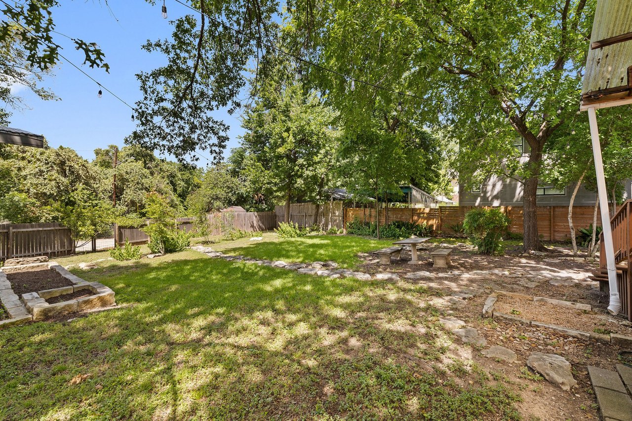 SOLD by Keenan Group: 706 E Monroe Street - Travis Heights Historic Charmer