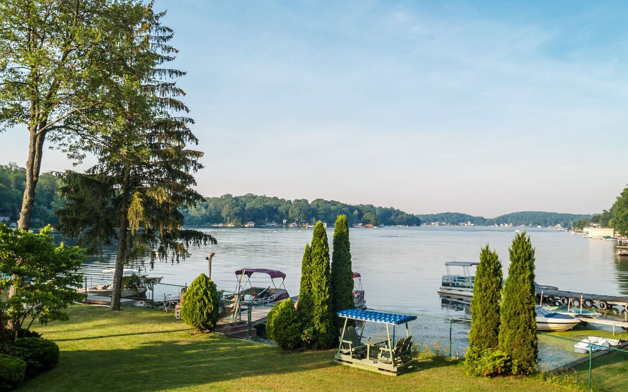 Detroit Lakes