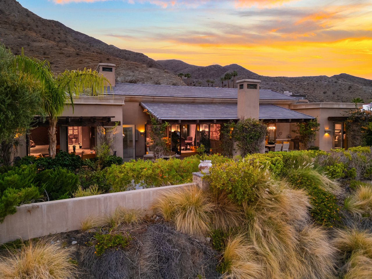 2 Nebulae Way, Rancho Mirage