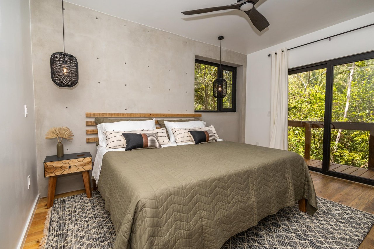 Sea Breeze House on Lot 5D