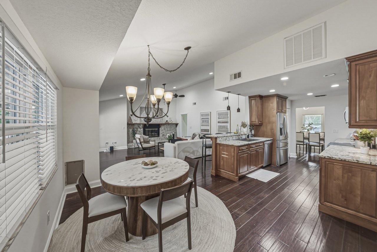 7601 Thunderhead Street