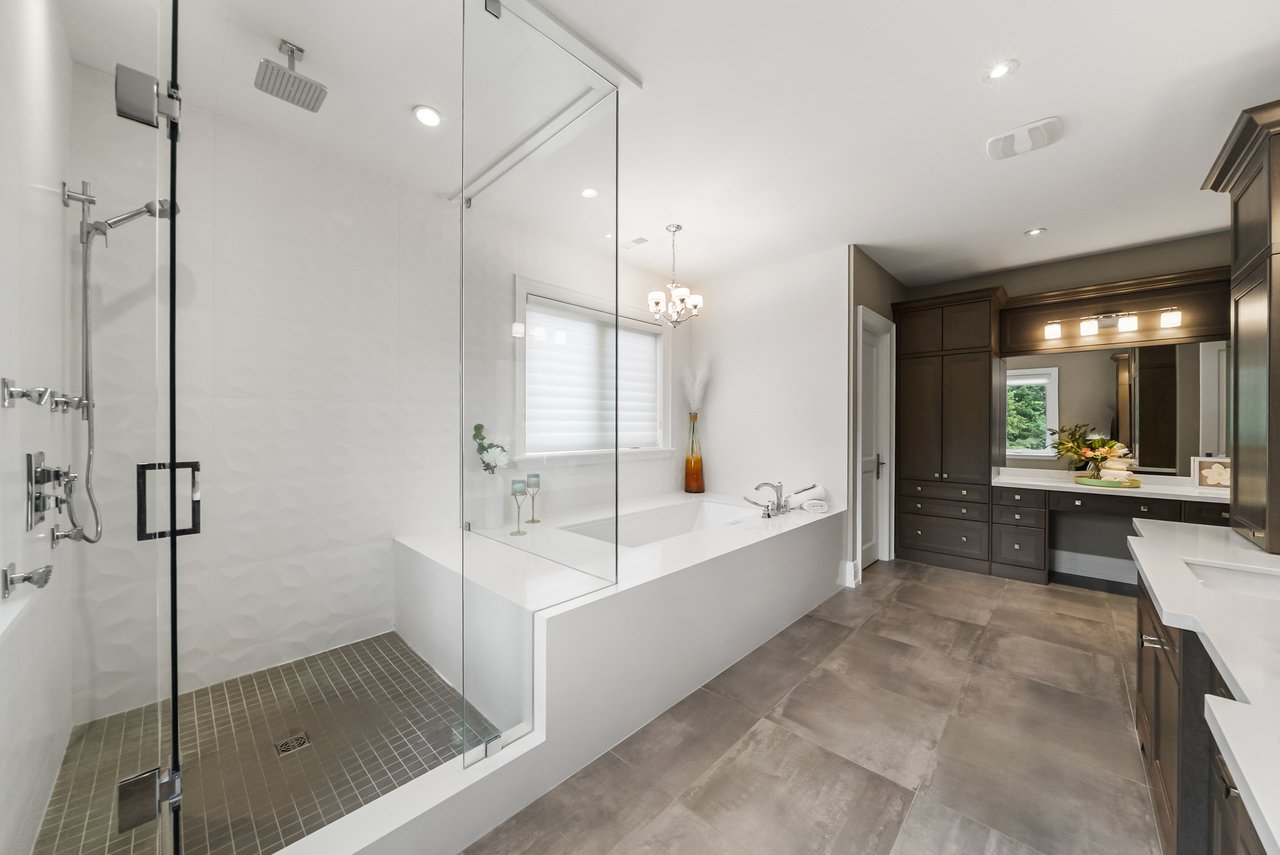 6628 Rothschild Trail