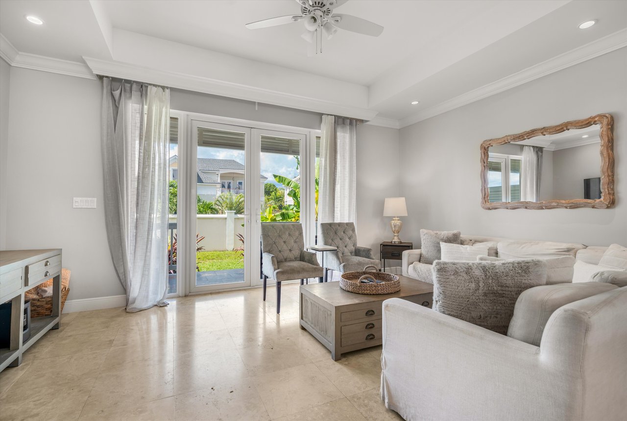 Luxury Oceanview Residence in Palm Cay 