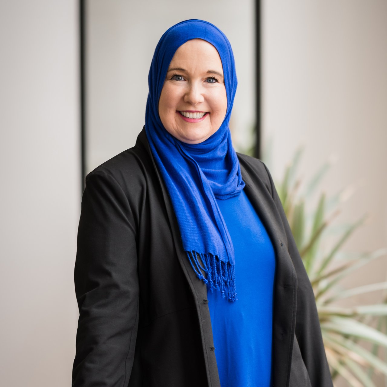 Noora Brown Avon, CT Real Estate Agent Headshot