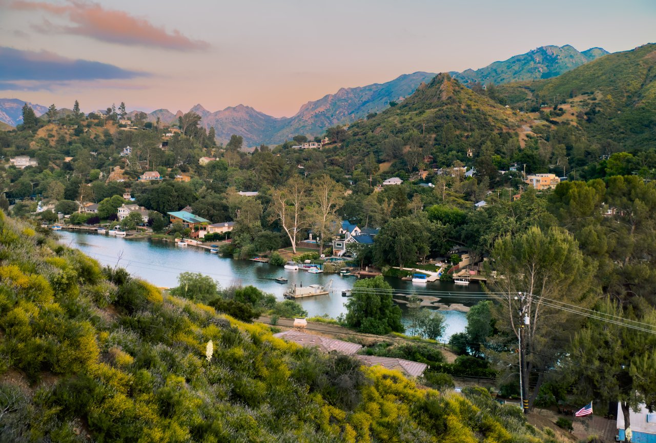 Toluca Lake