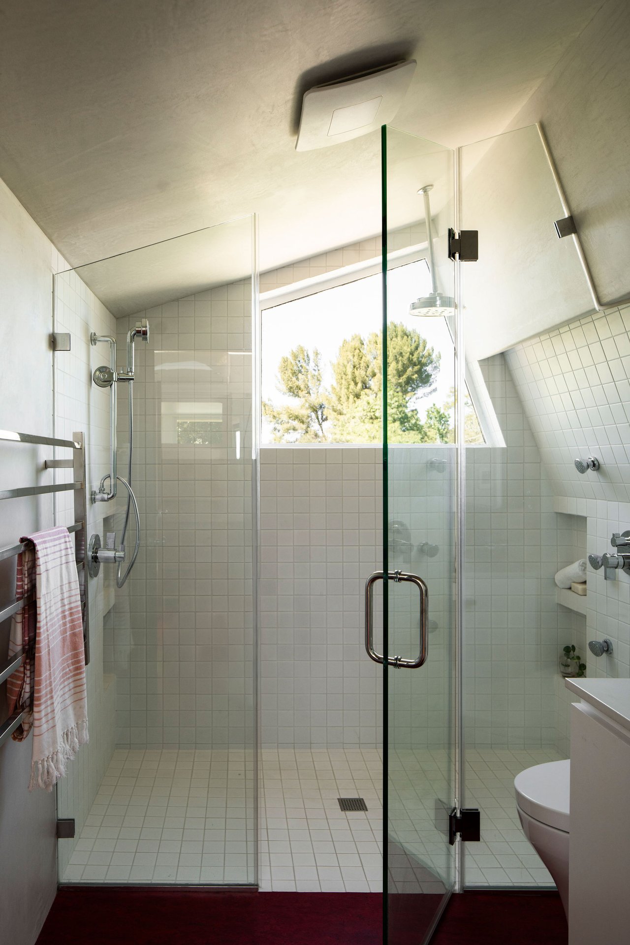 The Van Dekker House, Master architect R. M. Schindler