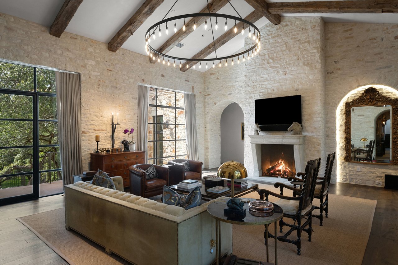 La Vita of Lake Austin in Westlake Hills